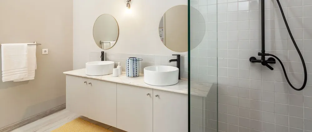 Salle-de-bain-sldier-13d67e54-2880w